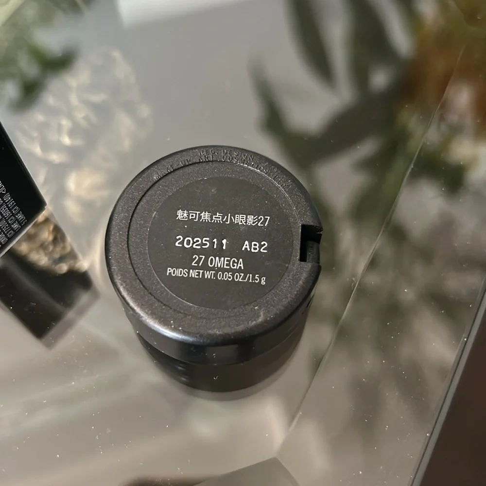 MAC Omega - Picture 2 of 3